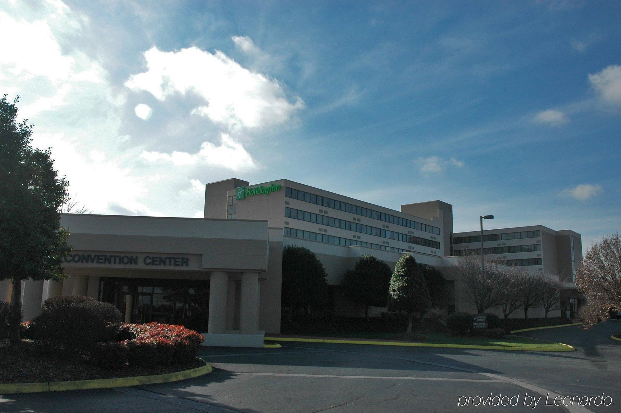 Holiday Inn Johnson Stadt Exterior foto